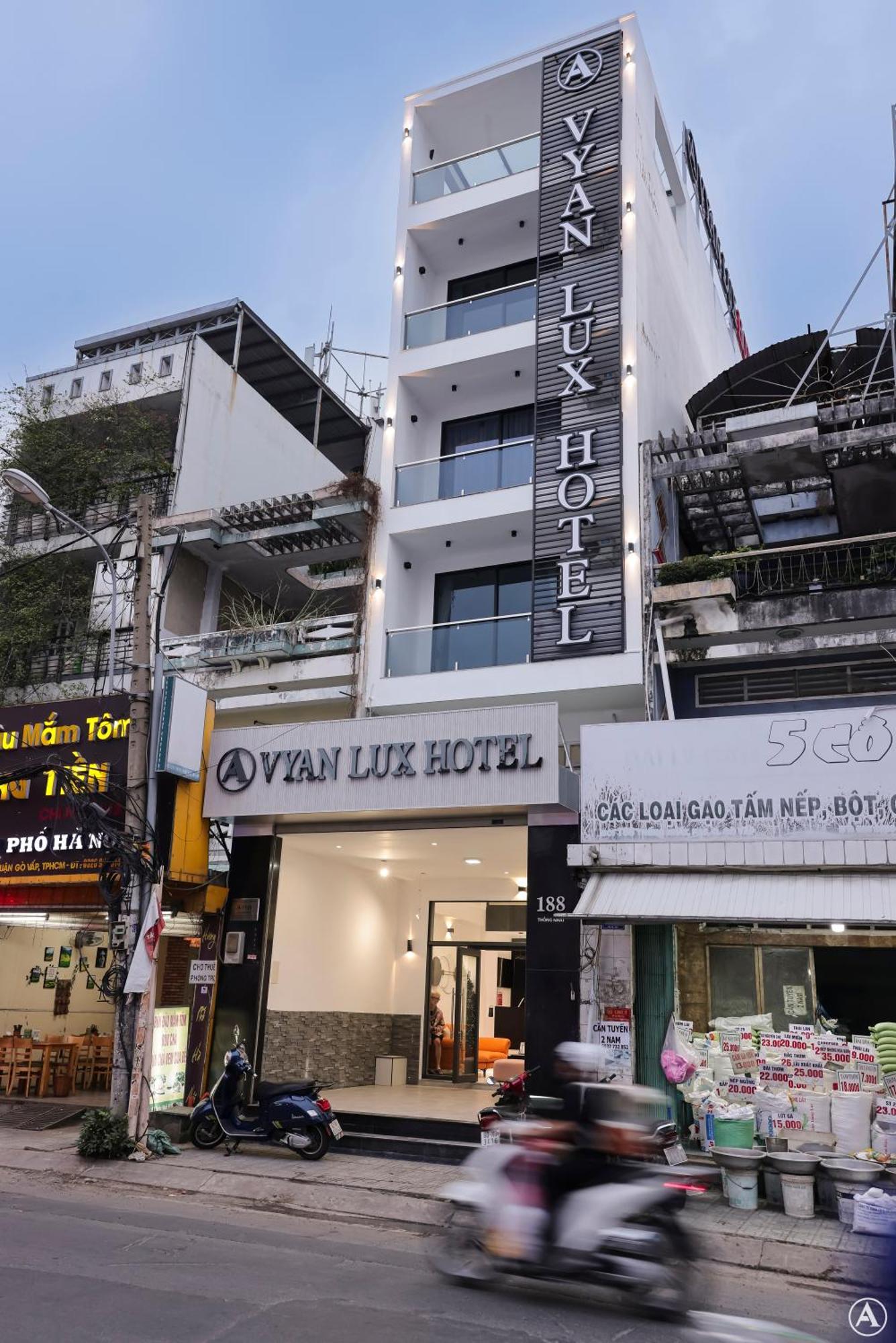 Hotel Vyan Lux