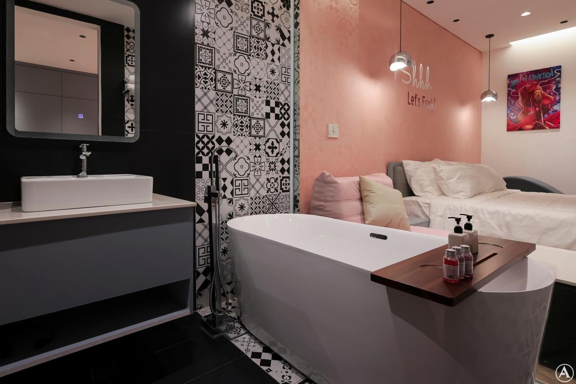 Vyan Lux Hotel